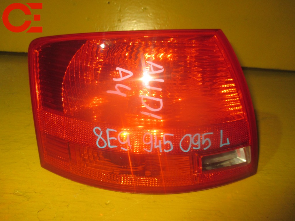 стоп-сигнал Audi A4