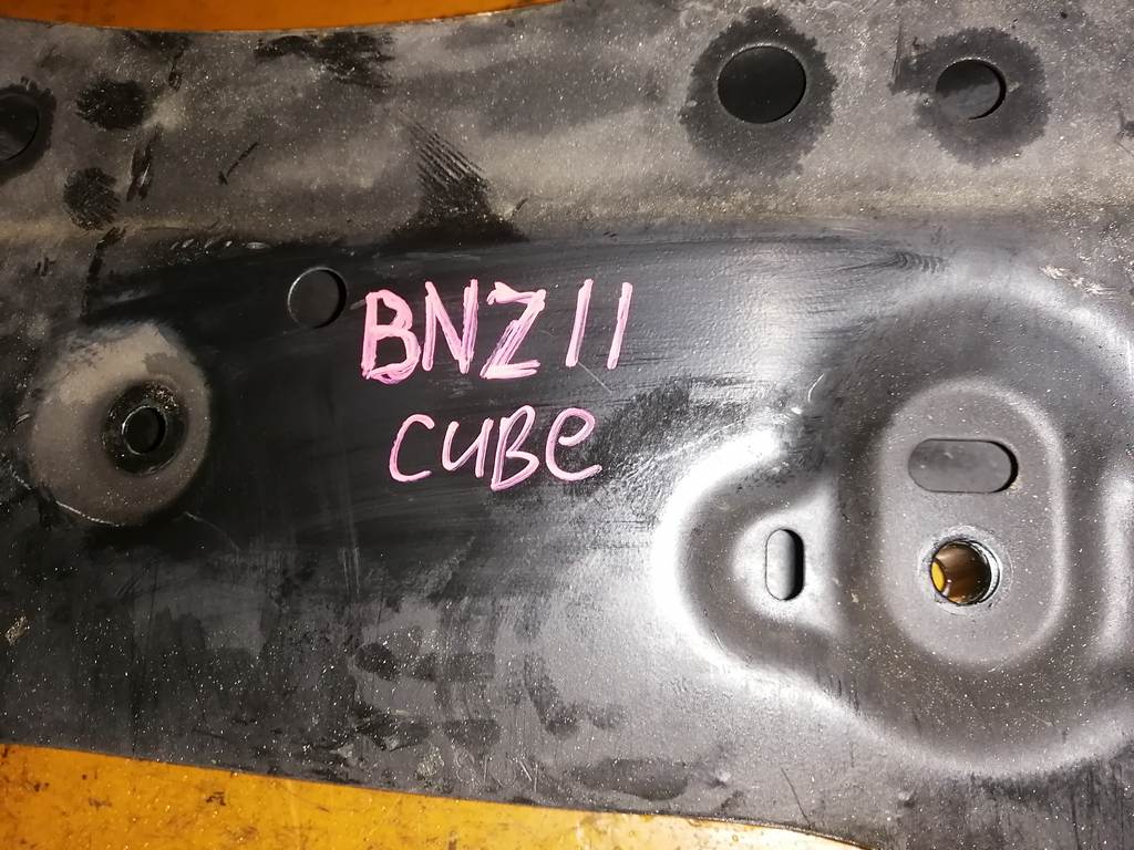 CUBE BNZ11 БАЛКА ПОПЕРЕЧНАЯ Nissan Cube