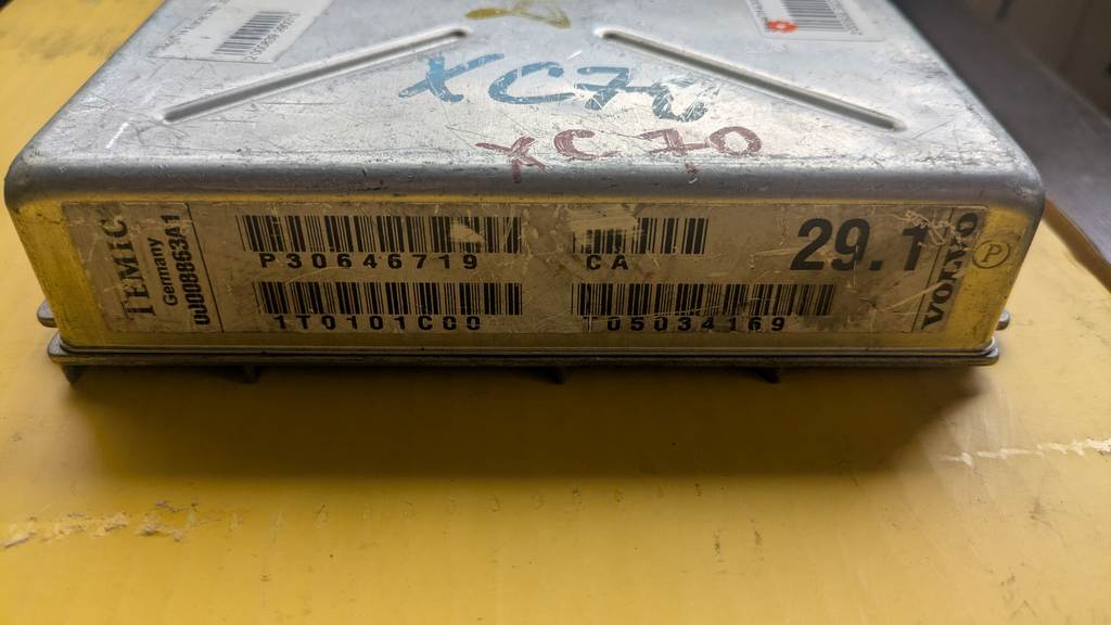 00008863A1 БЛОК УПР.АКПП Volvo XC70 1
