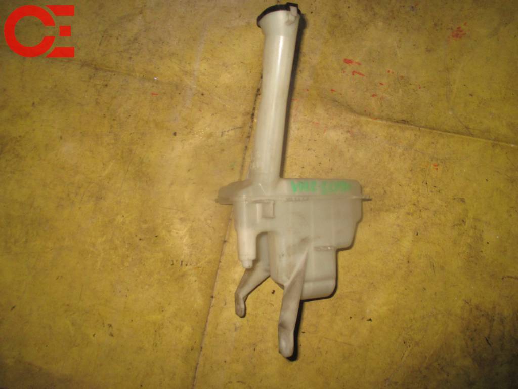 VITZ SCP90 БАЧОК ОМЫВАТЕЛЯ Toyota Vitz 1