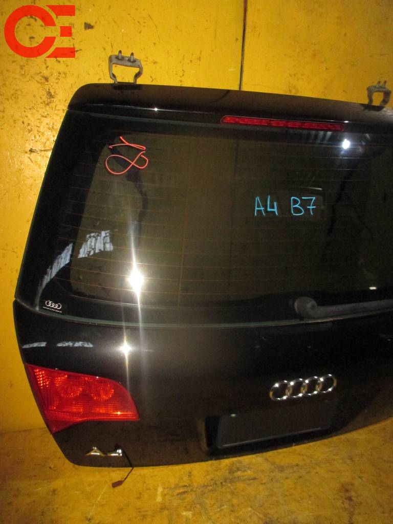 AUDI A4 B7 дверь 5-Я  2005-2008 Audi A4