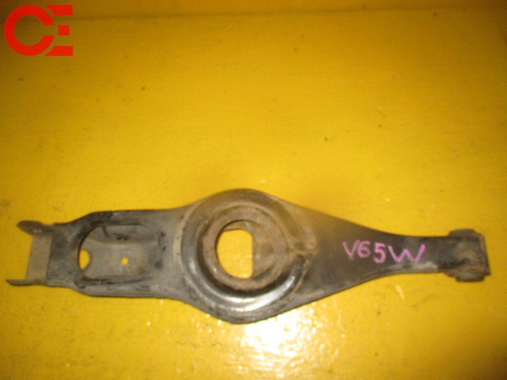 рычаг подвески Mitsubishi Pajero 0