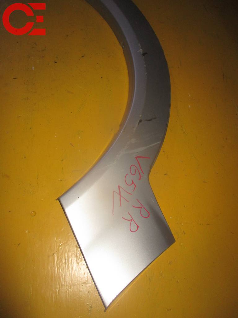 накладка на крыло Mitsubishi Pajero 0