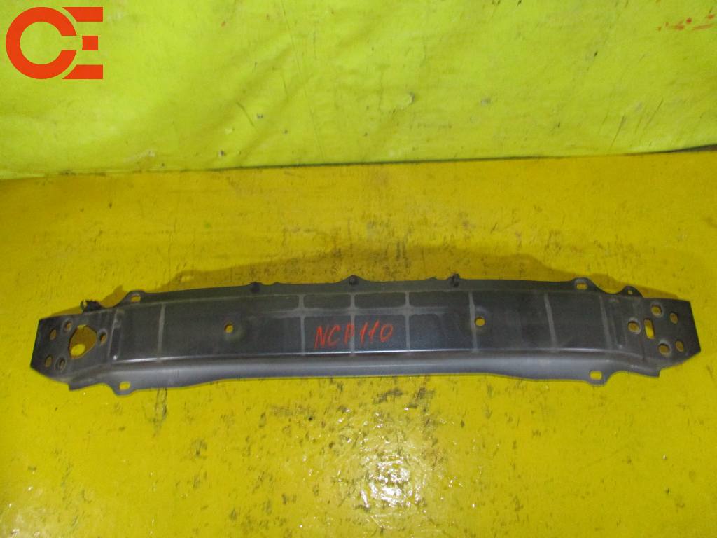 усиление бампера Toyota ist 0