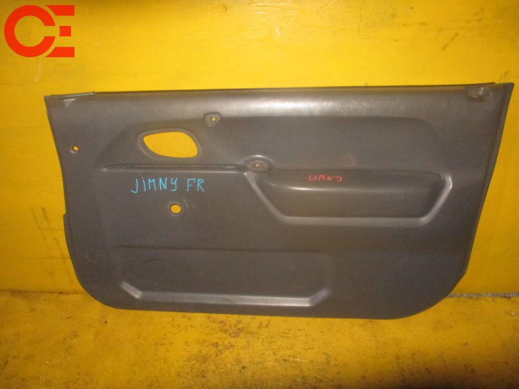 обшивка дверей Suzuki Jimny