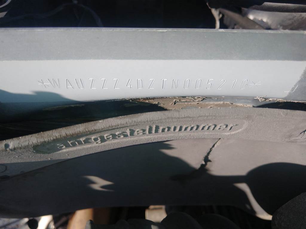 кузов Audi A8 3