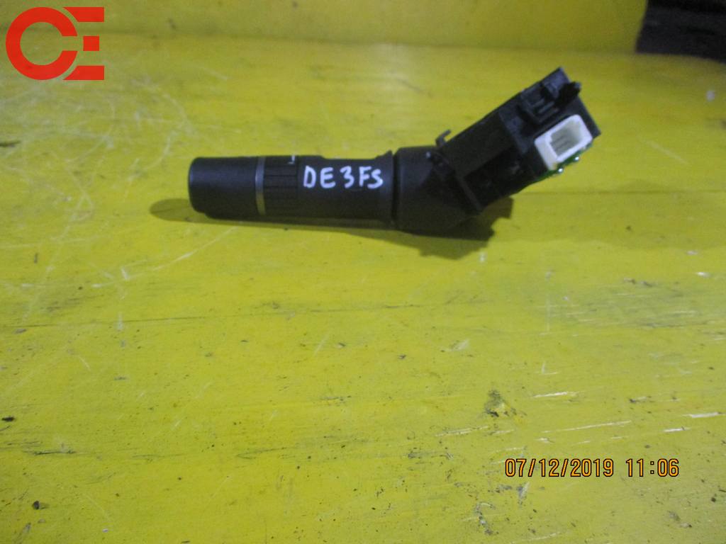 переключатель стеклоочистителей Mazda Demio 0