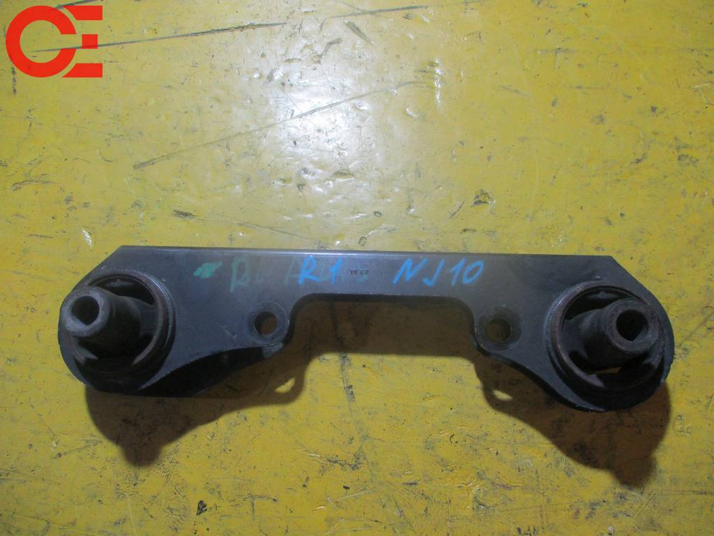 крепление редуктора Nissan Dualis 0