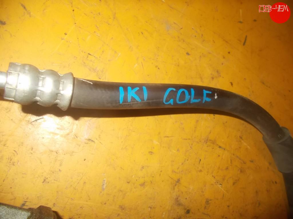 GOLF 1K1 ШЛАНГ ГУРА Volkswagen Golf
