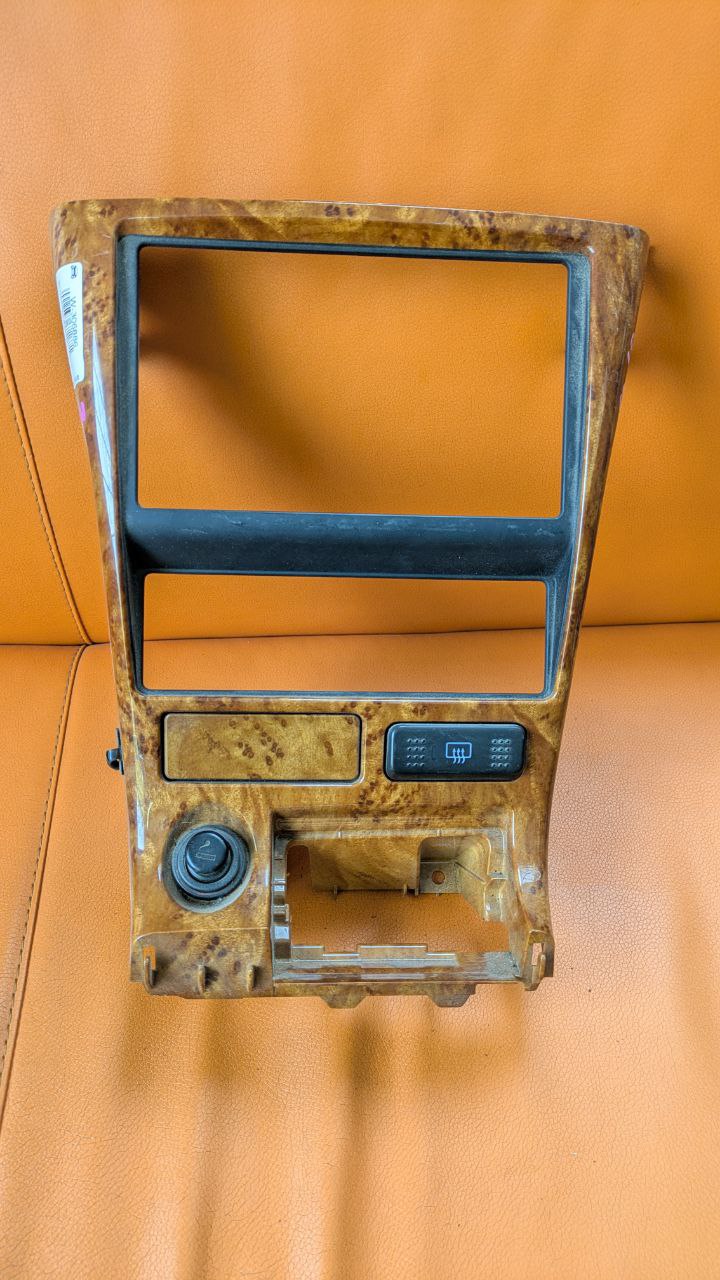 консоль магнитофона Nissan Bluebird Sylphy 0