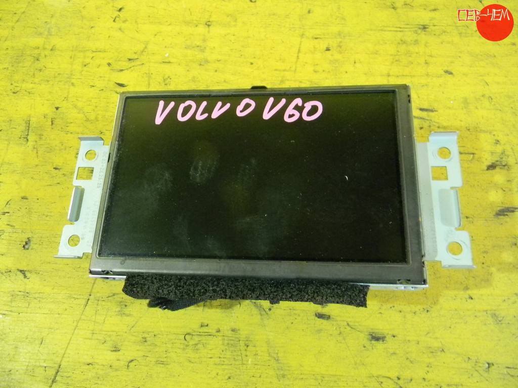 монитор Volvo V60