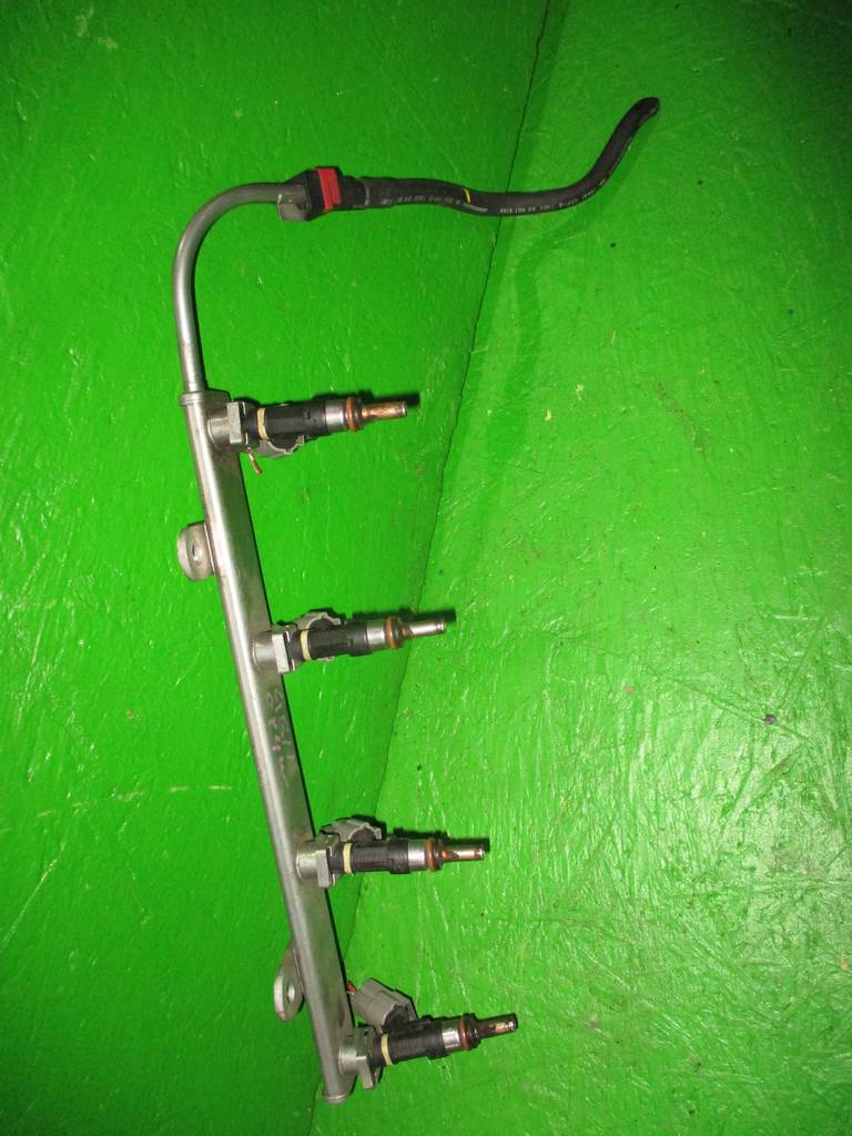 GALANT FORTIS CY4A РЕЙКА ТОПЛИВНАЯ В СБОРЕ Mitsubishi Galant Fortis 1