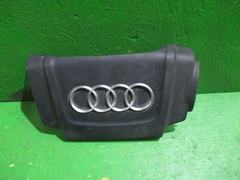 декоративная крышка двс Audi A6