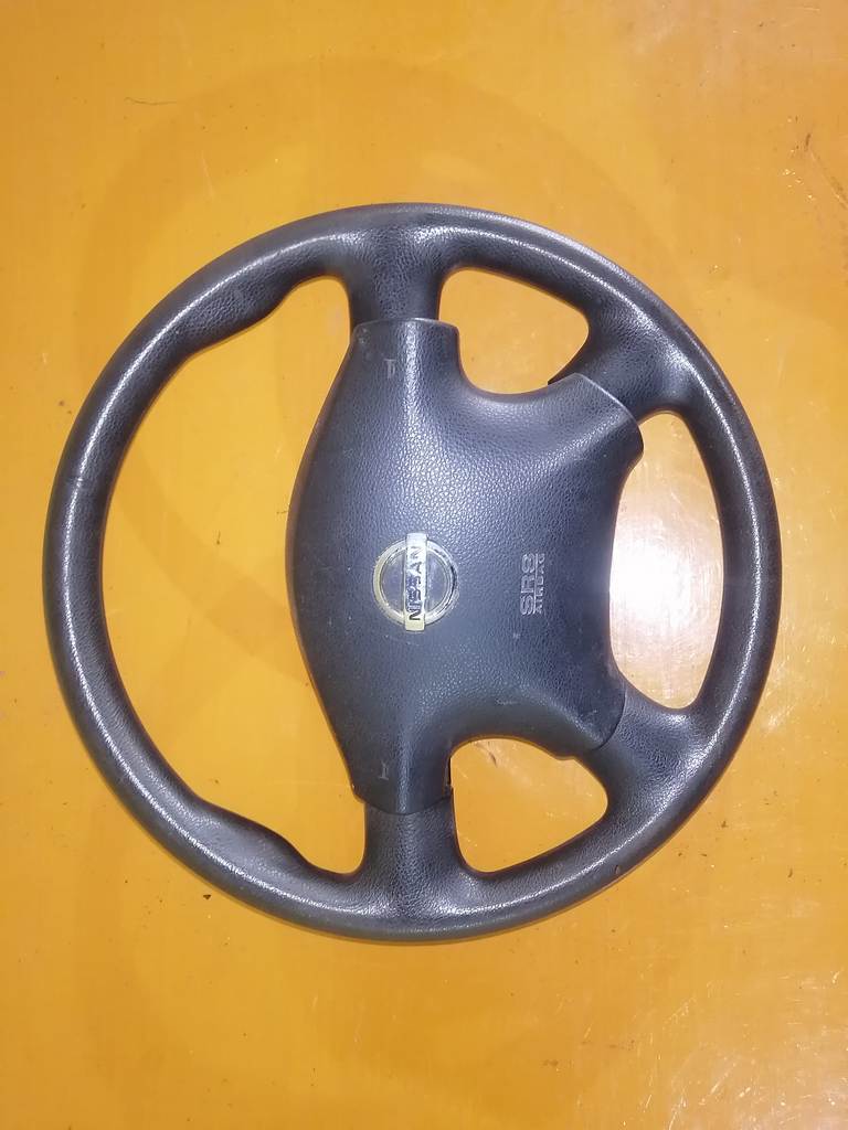 airbag водительский Nissan AD
