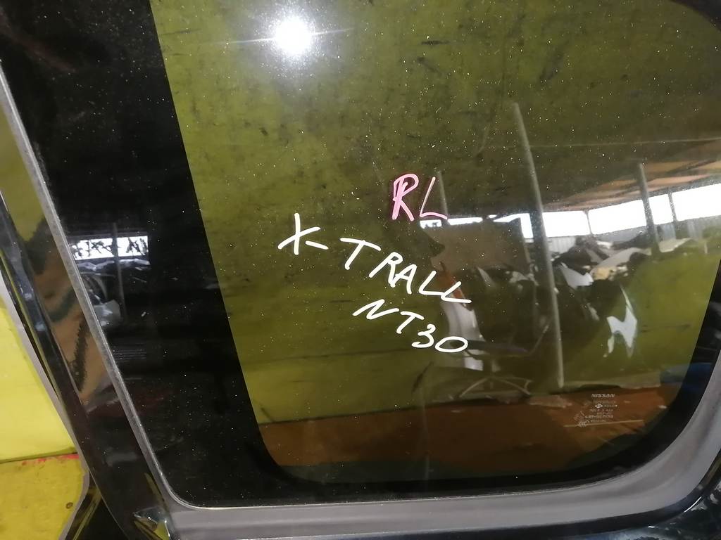 X-TRAIL NT30 КРЫЛО ЗАДНЕЕ ЛЕВОЕ Nissan X-Trail