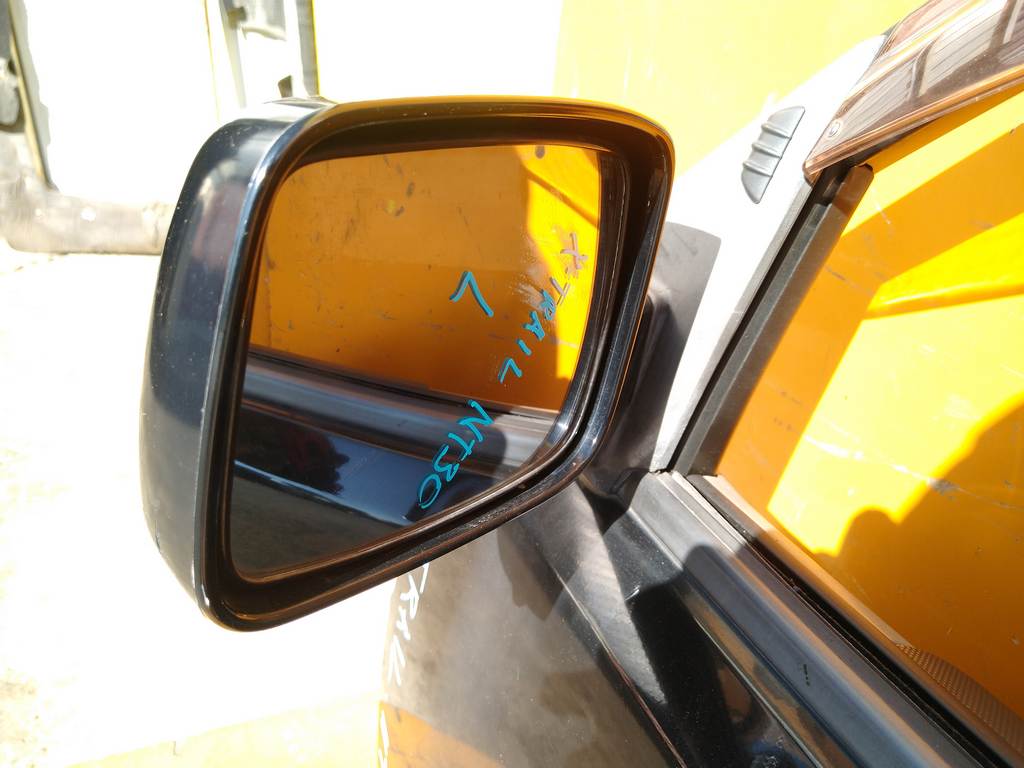 зеркало Nissan X-Trail