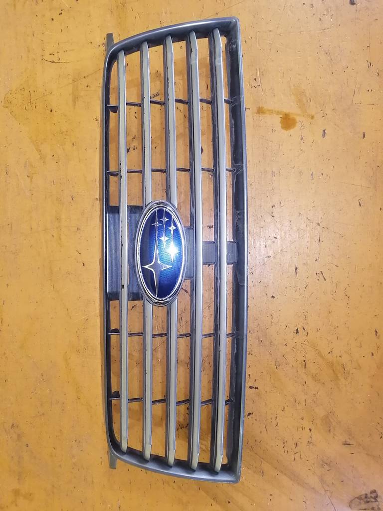 решетка радиатора Subaru Forester