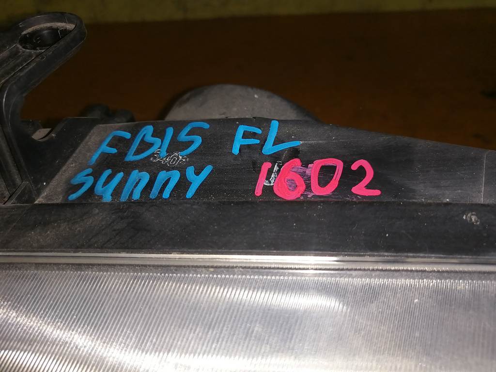 SUNNY FB15 ФАРА ЛЕВАЯ 1602 Nissan Sunny