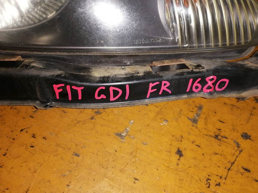 FIT GD1 ФАРА ПРАВАЯ 1680 Honda Fit