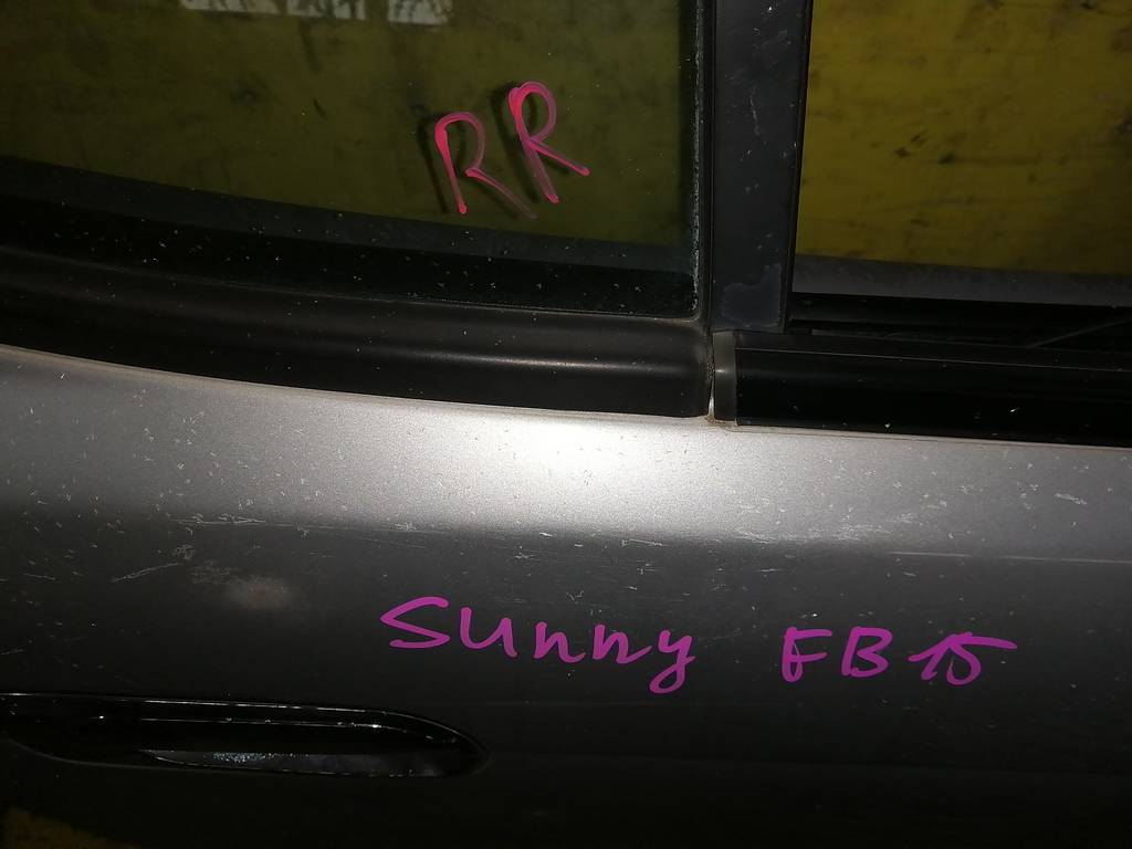 SUNNY FB15 ДВЕРЬ ЗАДНЯЯ ПРАВАЯ Nissan Sunny