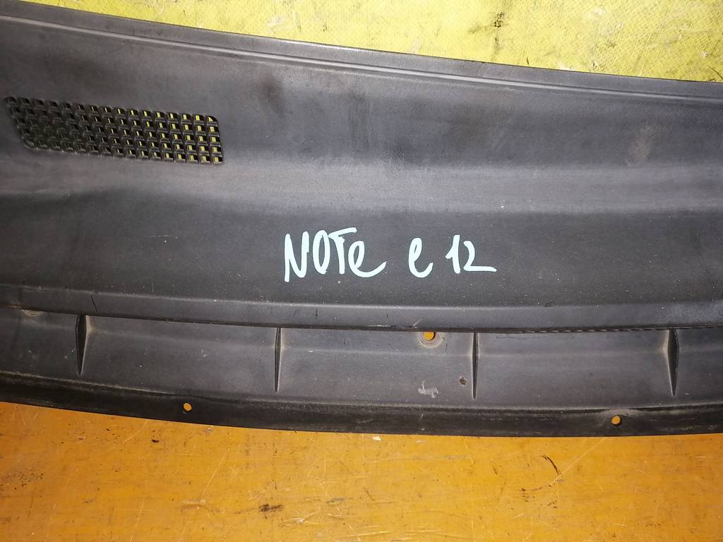 NOTE E12 ЖАБО Nissan Note