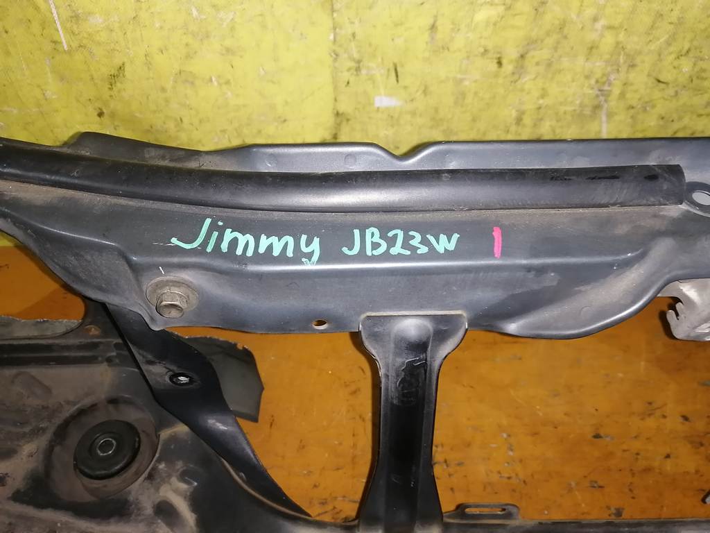 JIMNY JB23W РАМКА РАДИАТОРА 1 Suzuki Jimny