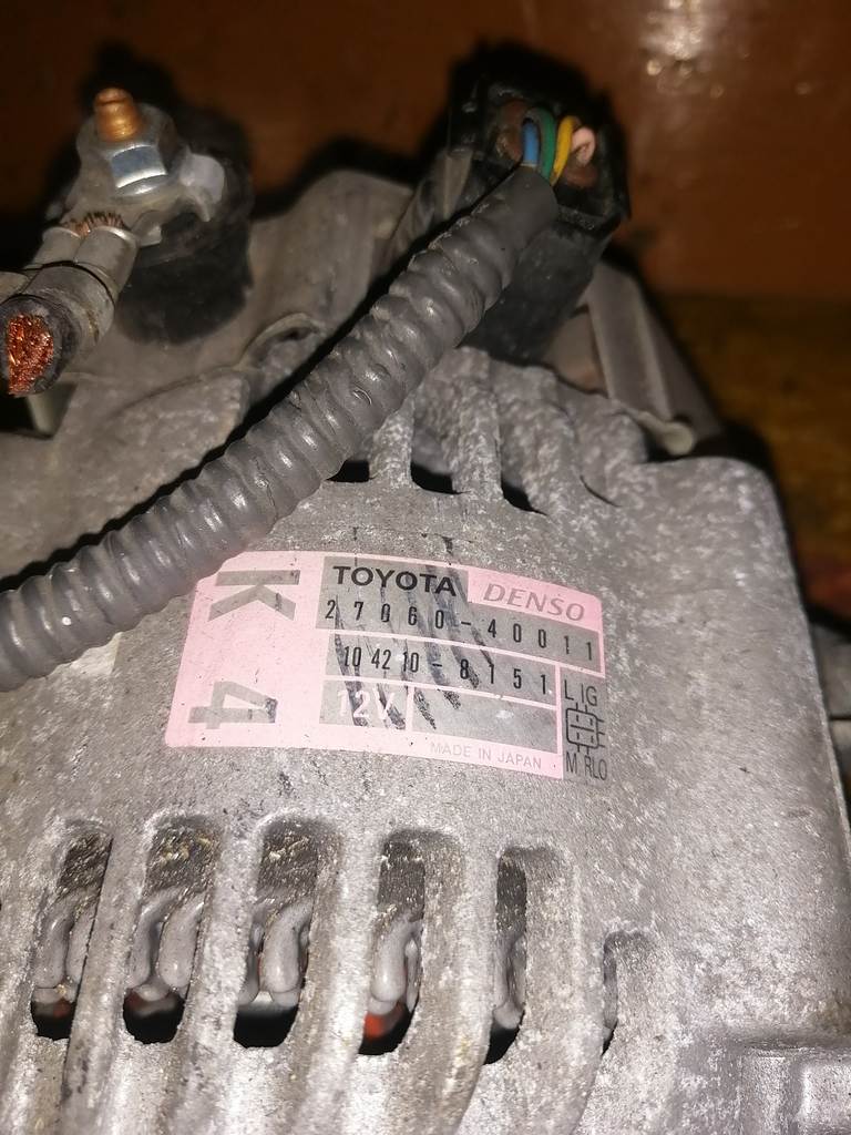 1KRFE ГЕНЕРАТОР 27060-40011 Toyota Vitz