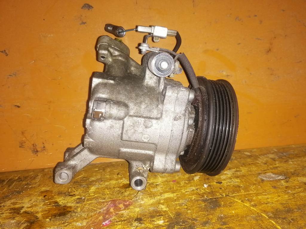 1KRFE КОМПРЕССОР КОНДИЦИОНЕРА 447260-5820 Toyota Passo