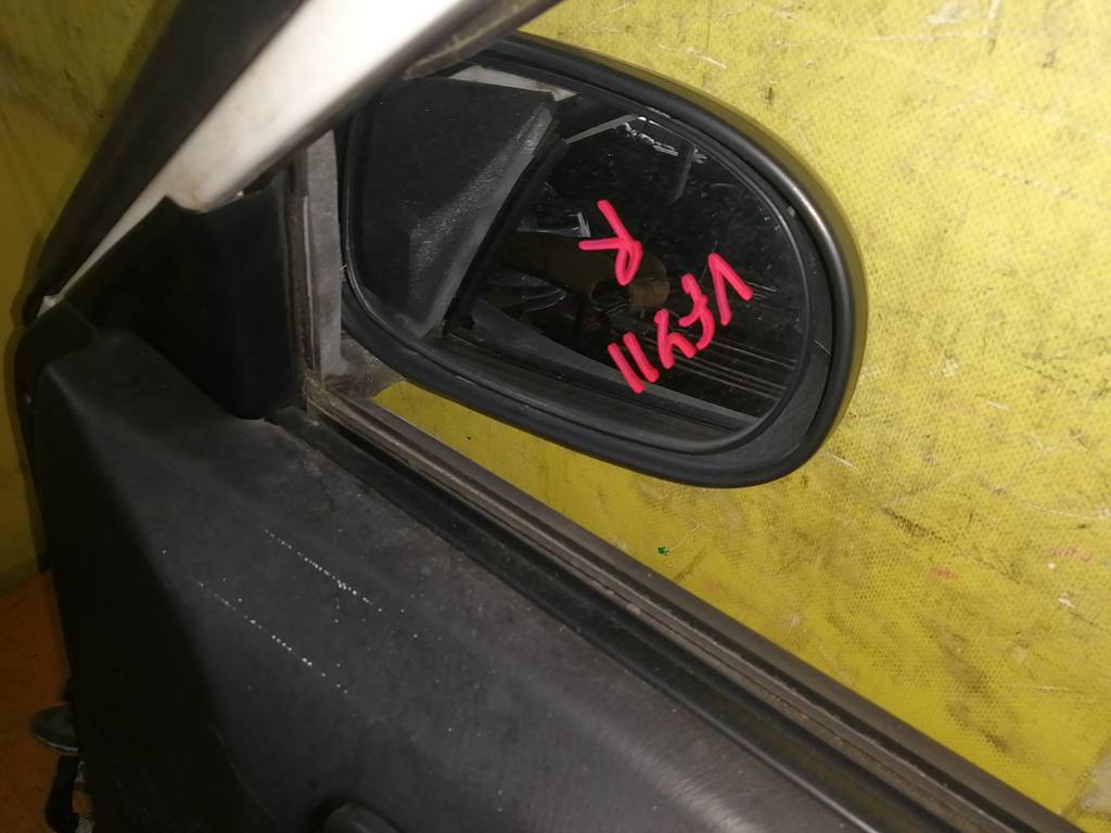 зеркало Nissan AD