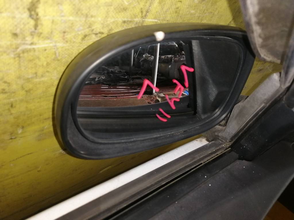 зеркало Nissan AD