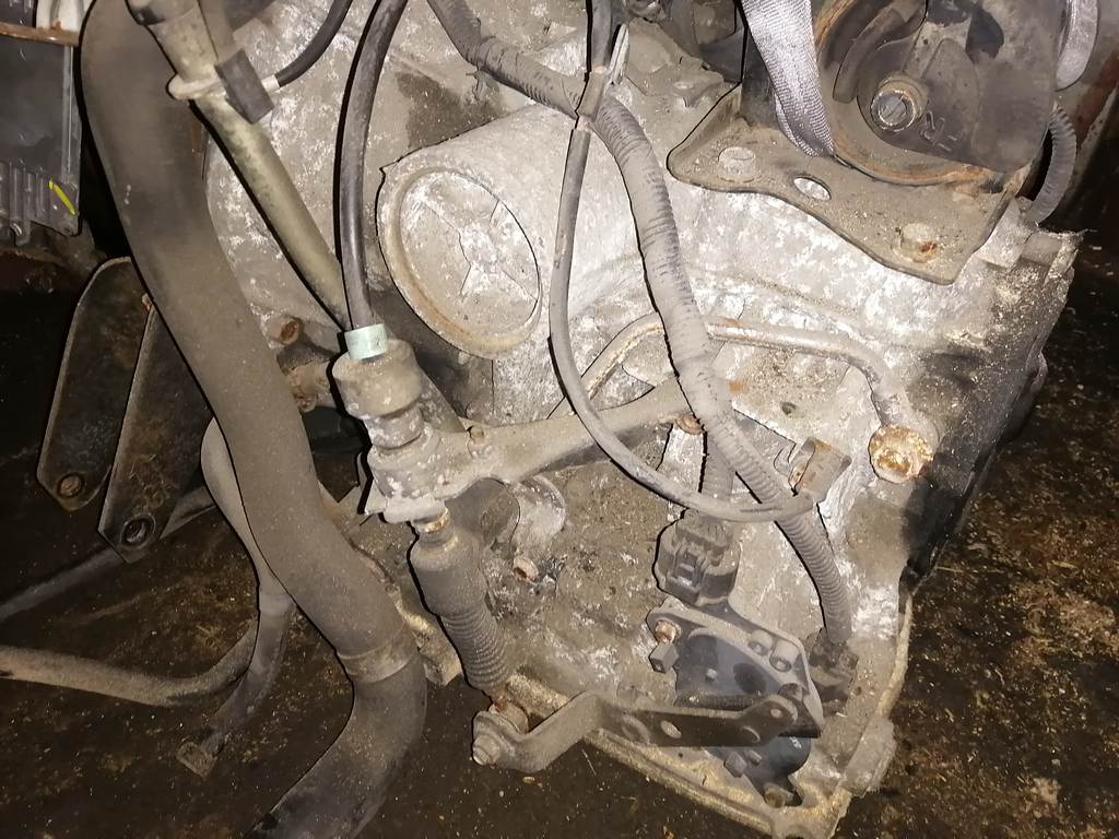 RE4F03B FQ40 АКПП с датчиком скорости Nissan AD