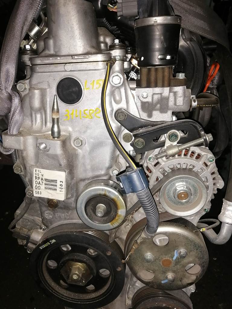 L15A №3145823 ДВИГАТЕЛЬ, цена за голый мотор Honda Mobilio Spike