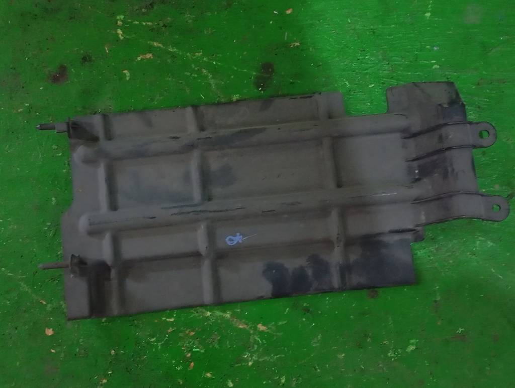 PROBOX NCP50 ЗАЩИТА РАДИАТОРА Toyota Probox