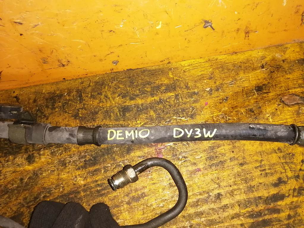DEMIO DY3W ШЛАНГ ГУРА Mazda Demio