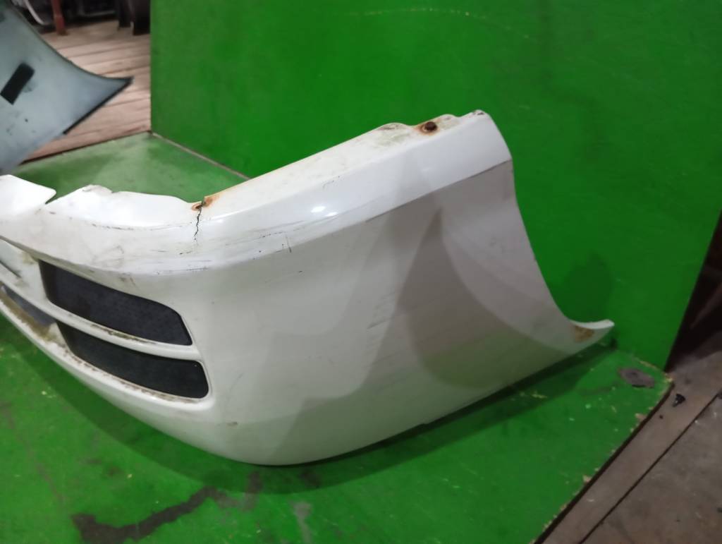 Кузов Nissan Liberty