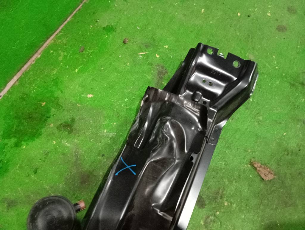 Кузов Honda Mobilio Spike