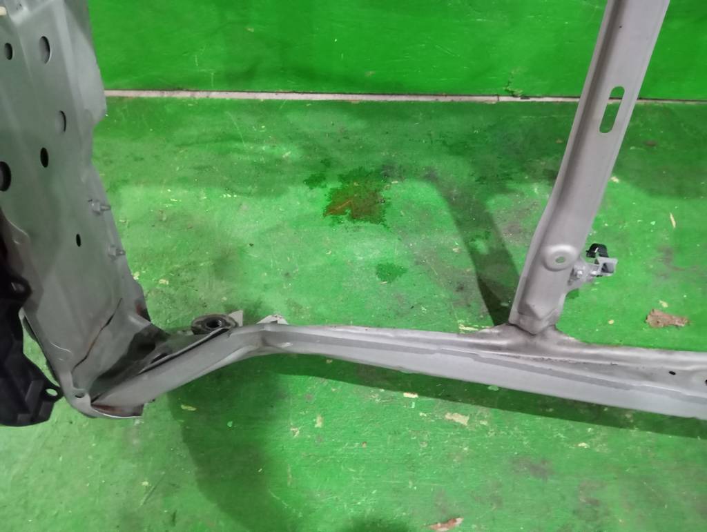 Кузов Honda Mobilio Spike