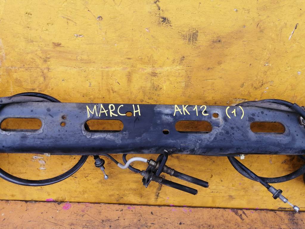 MARCH AK12 БАДКА ЗАДНЯЯ В СБОРЕ 1 Nissan March