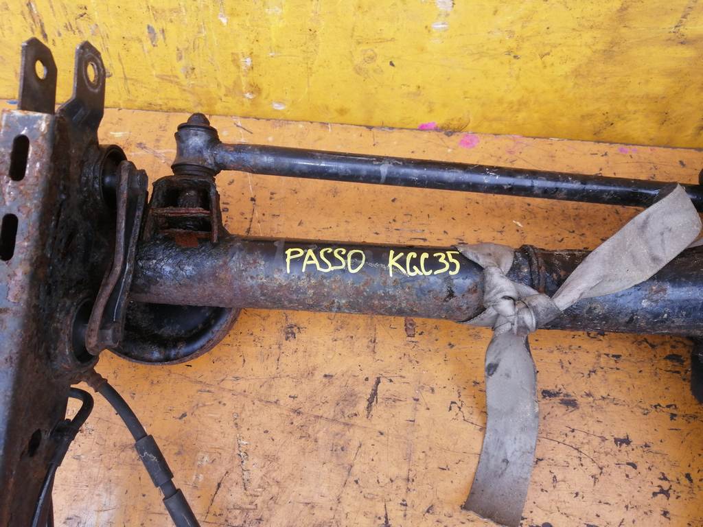 PASSO KGC35 МОСТ С ТЯГАМИ Toyota Passo
