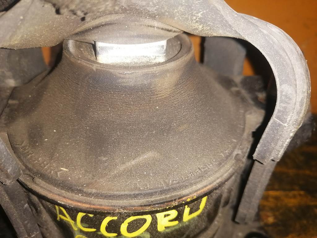 ACCORD CU1 ПОДУШКА ДВС Honda Accord