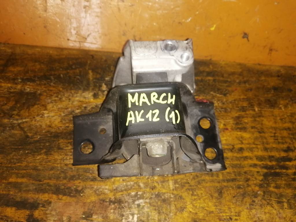 подушка двигателя Nissan March