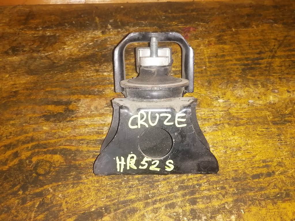подушка двигателя Holden Cruze