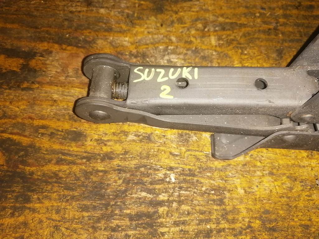 SUZUKI №2 ДОМКРАТ Suzuki 