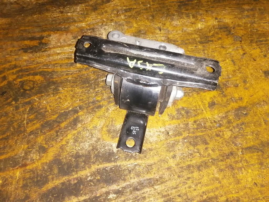 GALANT FORTIS CX3A ПОДУШКА ДВС Mitsubishi Galant Fortis