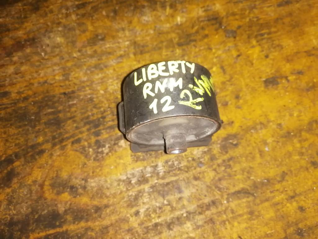 подушка двигателя Nissan Liberty