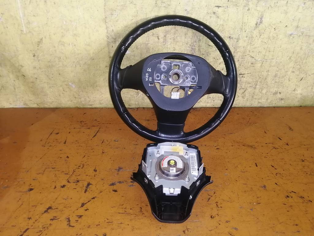 Салон Mazda Atenza