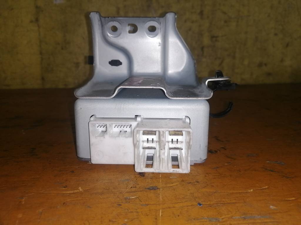 89650-B1010-B БЛОК УПР.РУЛЕВОЙ РЕЙКОЙ Toyota Passo
