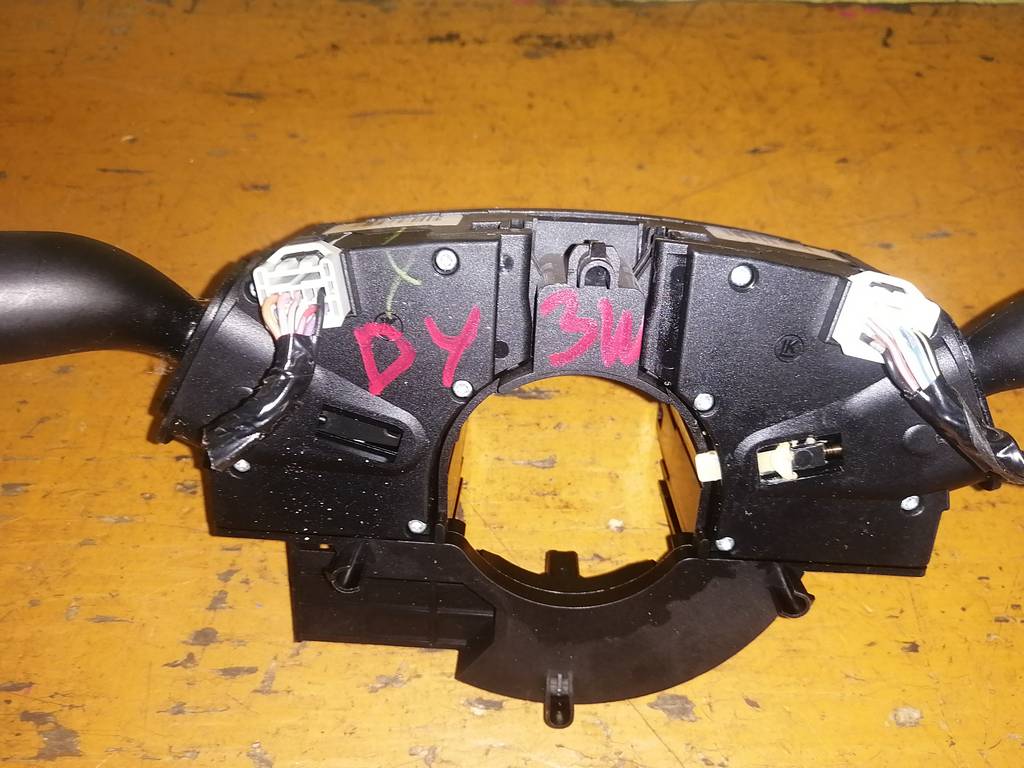 DEMIO DY3W ГИТАРА Mazda Demio