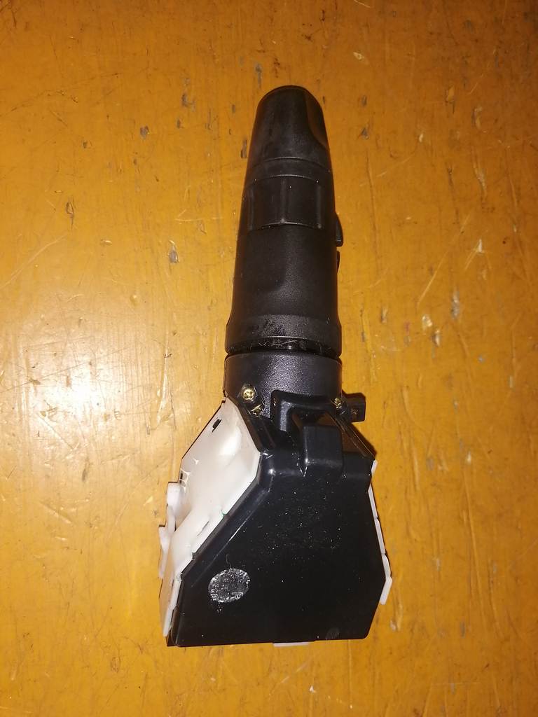 MARCH AK12 ПЕРЕКЛЮЧЕНИЕ СВЕТА 1 Nissan March