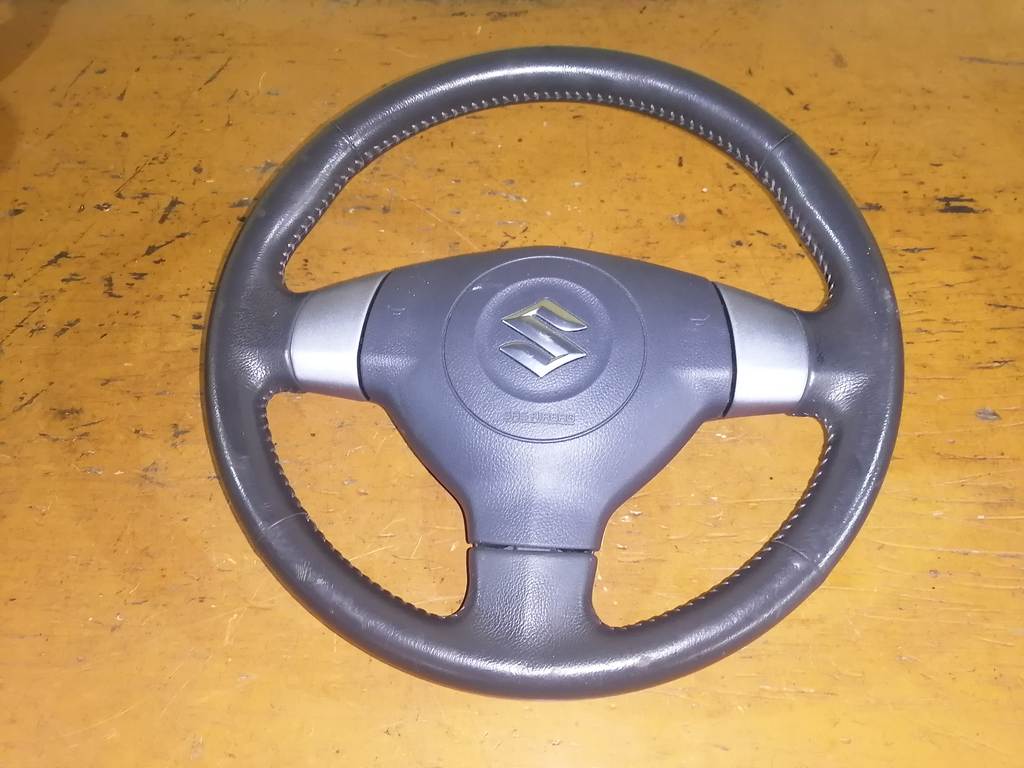 airbag водительский Suzuki Swift